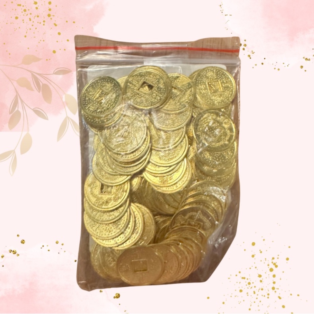Plastic Craft Gold Coins - 3/4 inch‎
